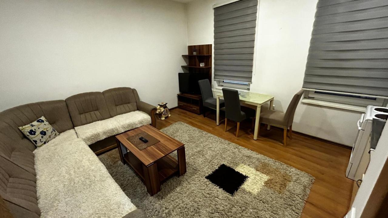Apartmani Venci Travnik Bagian luar foto
